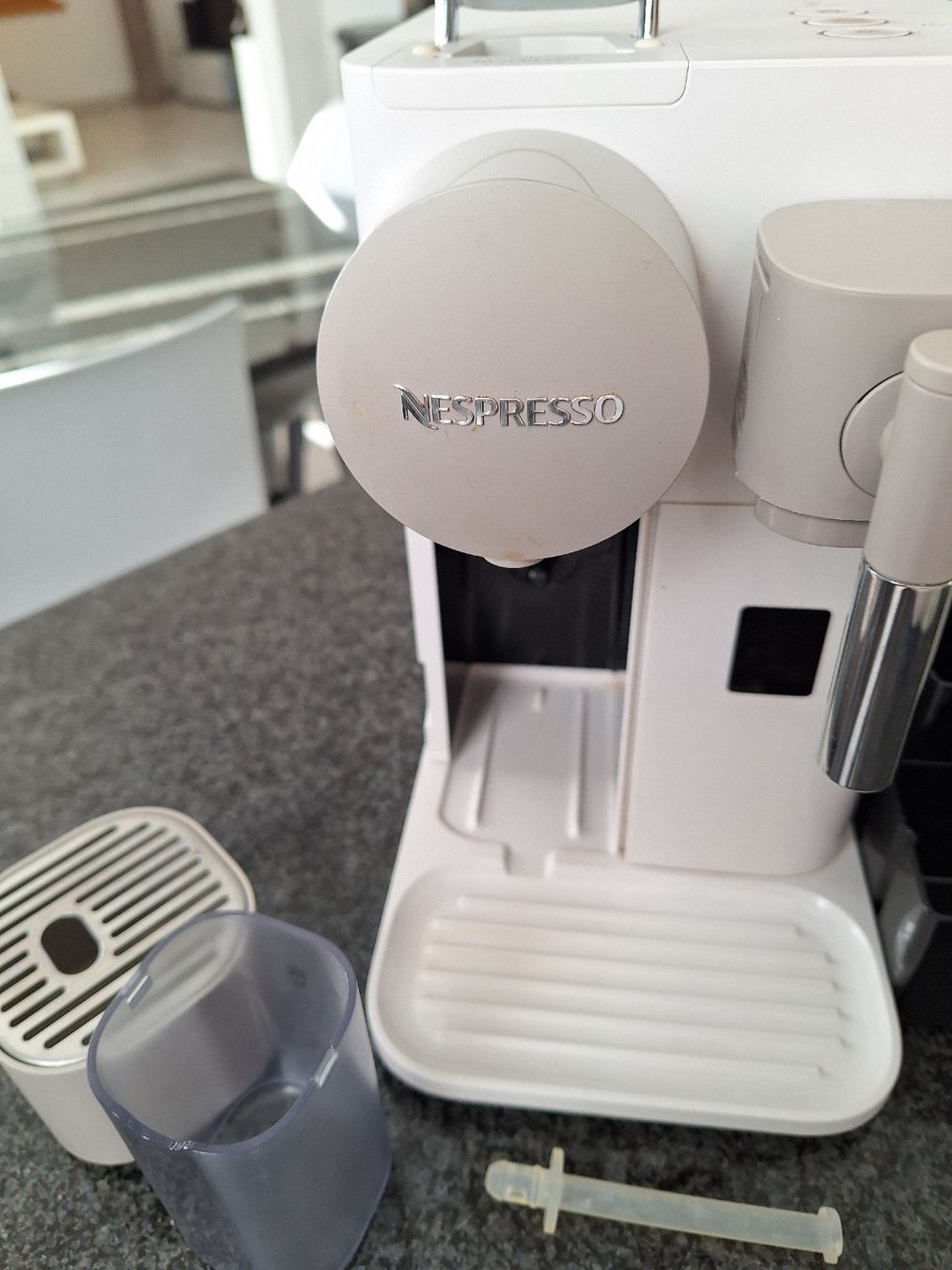 Kaffeemaschinen & Espressomaschinen: Delonghi Kaffeemaschine – Gebraucht aus schluein von ciara011 3