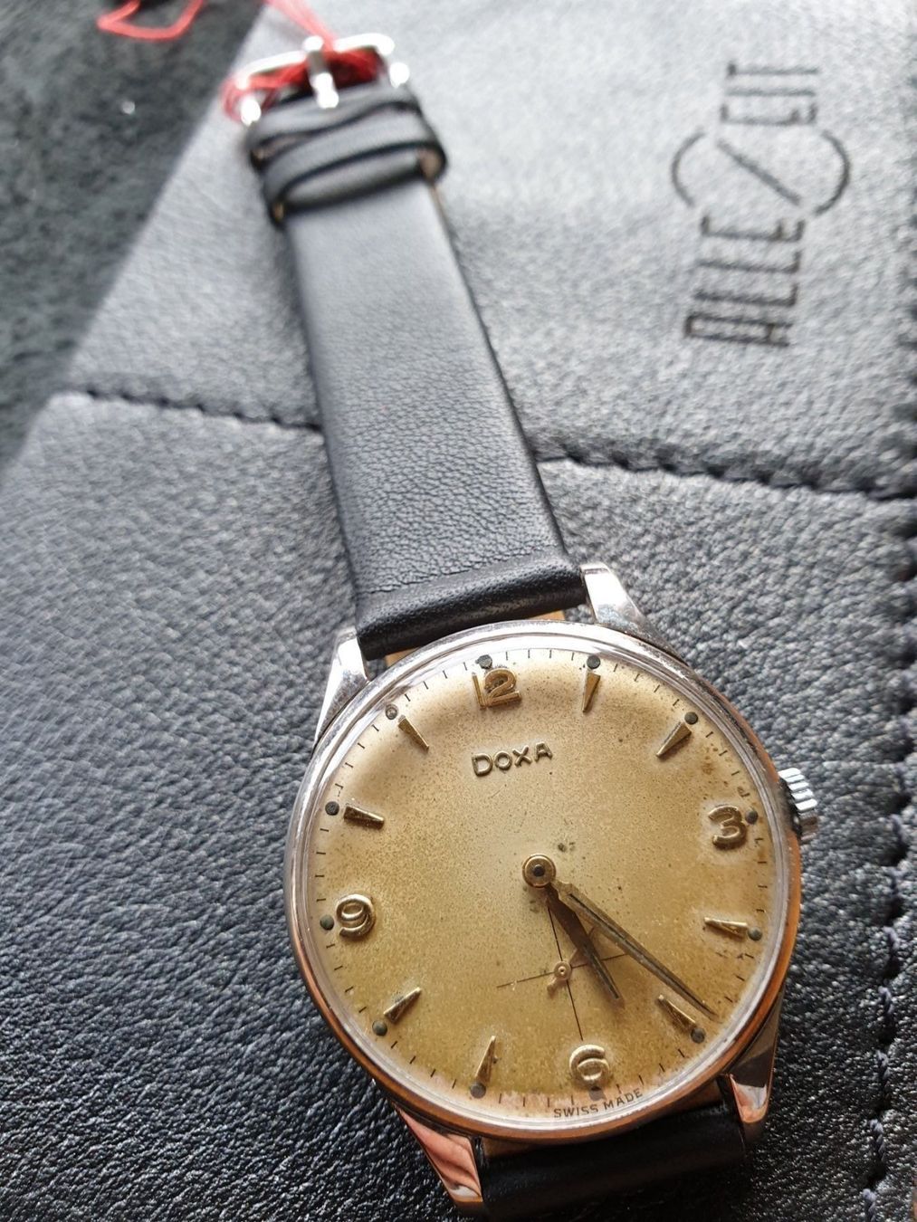 Doxa Orologi: Doxa Handaufzug Dezentral AZ050 – Usato da Uster venduto da Allezeit 6