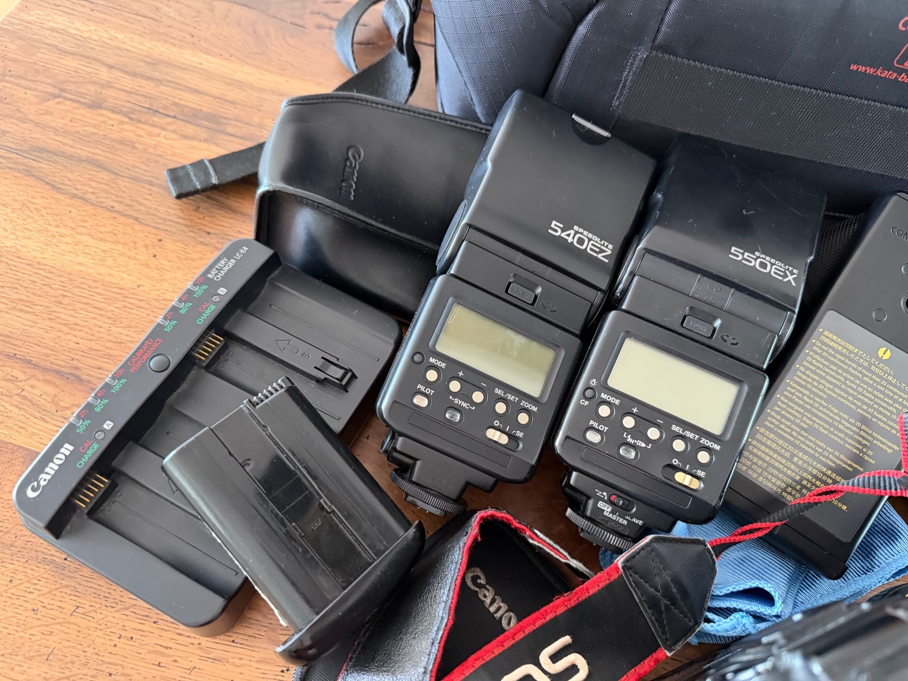 Canon Appareil photo: CANON EOS EOS-1D X MARK IV FULL SET – D'occasion à Männedorf par swissprofi 8