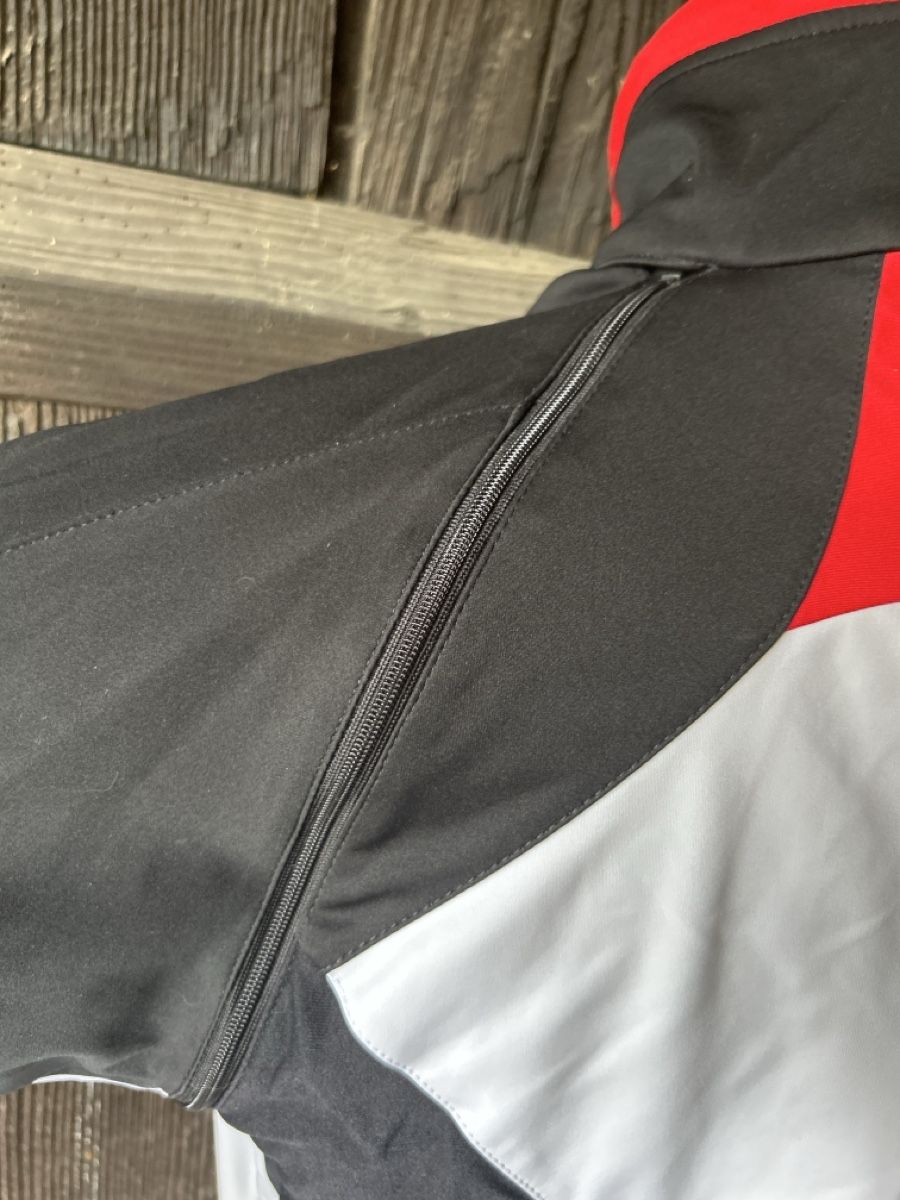 Löffler Vestes: Löffler Softshell Jacke Windstopper Grösse L – D'occasion à Kirchdorf BE par Stella130 1