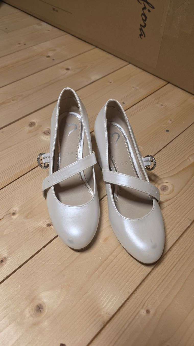 Scarpe da donna: Absatzschuhe  – Usato da Hausen am Albis venduto da M.Kurz 2
