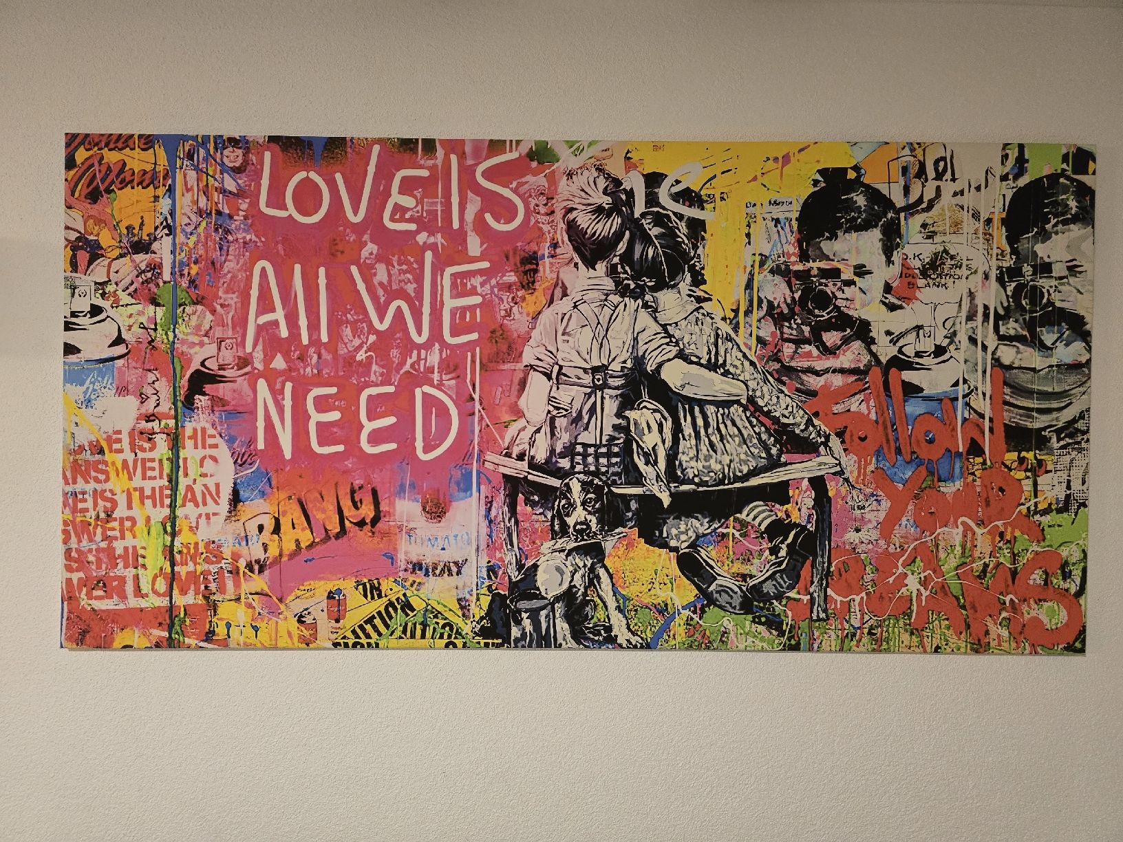 Foto & Immagini: Leinwandbild Love Is All We Need  – Usato da Knonau venduto da DEAL_MASCHINE