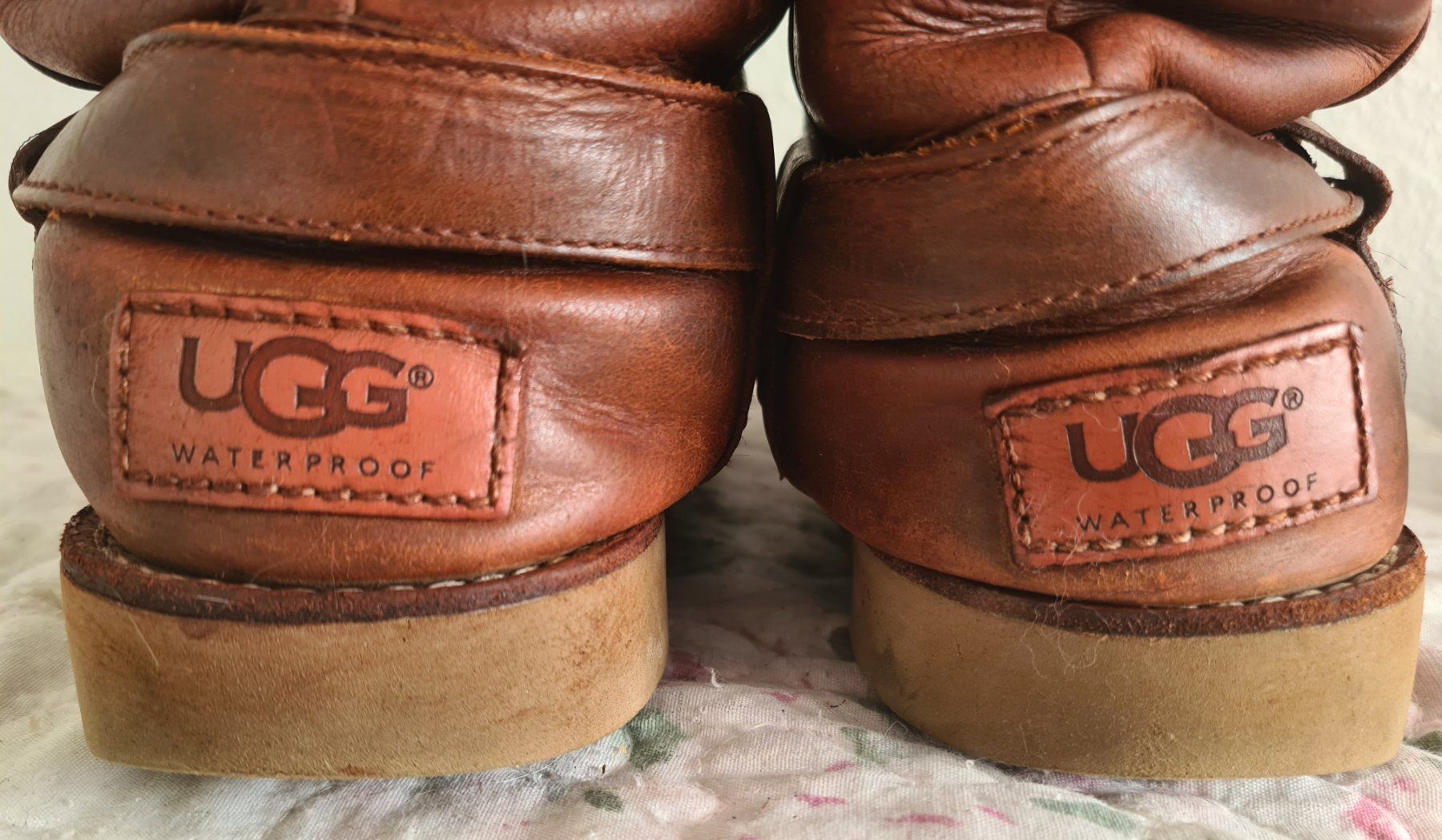 Ugg Scarpe da uomo: UGG Stiefel Leder braun, Grösse 38, gebraucht – Usato da Winterthur venduto da bibummi 9