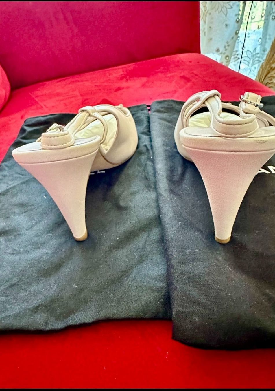 Chanel Scarpe da donna: Chanel-Schuhe, klassisch-elegante High Heels hellrosa silber – Nuovo e nell'imballaggio originale da Genève venduto da Mycollection 3