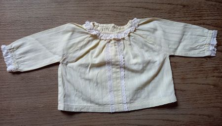 KINDER-BLUSE/-SHIRT, alt; mit Hand-Stickerei, Gr.80 für Bäbi