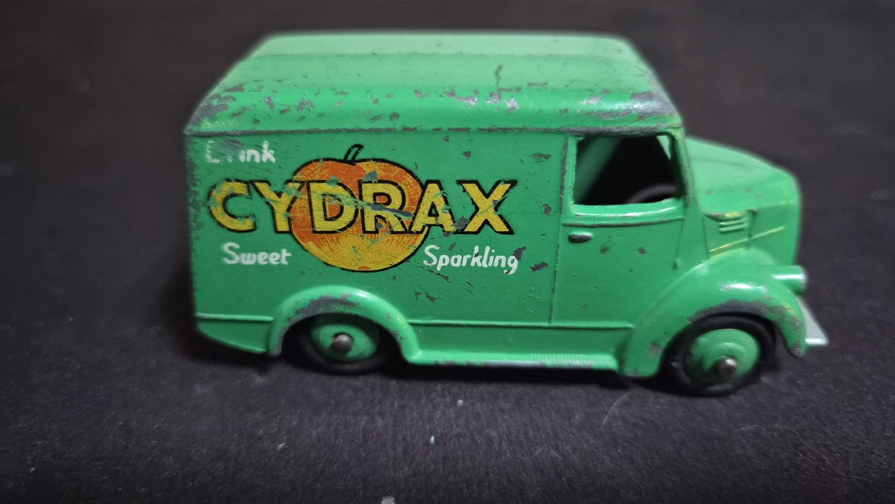 Dinky Toys Modellautos: dinky toys Trojan van  – Gebraucht aus Sihlwald von Blaumeisli45 2