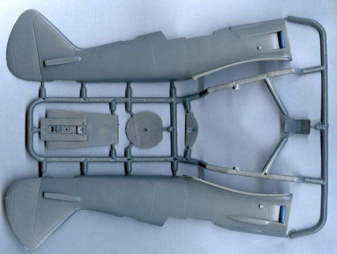 Kit di modellismo & Modellini statici: Lawotschkin  La-11 1/48 – Nuovo e nell'imballaggio originale da Bözen venduto da jackieoh 1