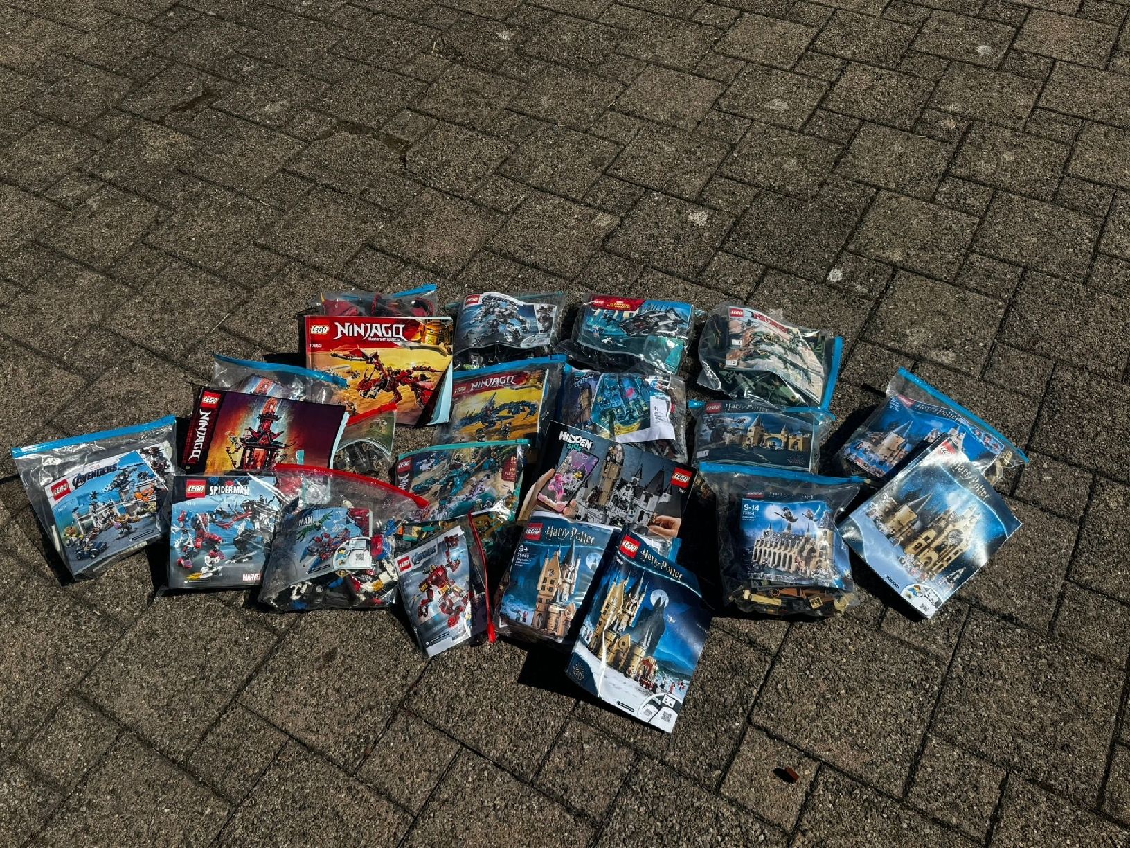 Lego Kit di costruzioni: 17 Sets ca. 11kg Lego – Usato da Egg b. Zürich venduto da Brocki_Insel_Egg