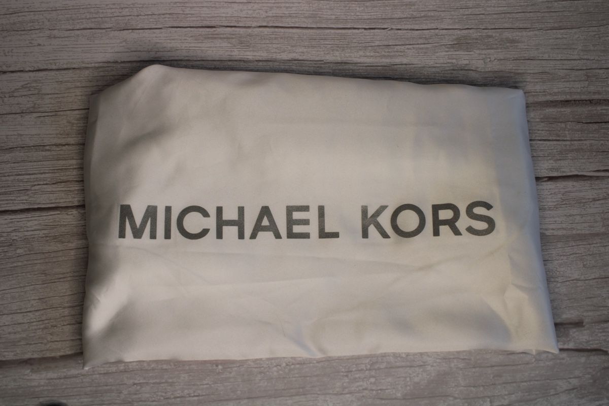 Michael Kors Borse da donna: Michael kors – Nuovo (secondo la descrizione) da Essertines-Rolle venduto da Nono_1802 4