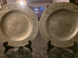2 Antike Zierteller aus Messing Asiatisch Vintage Top!