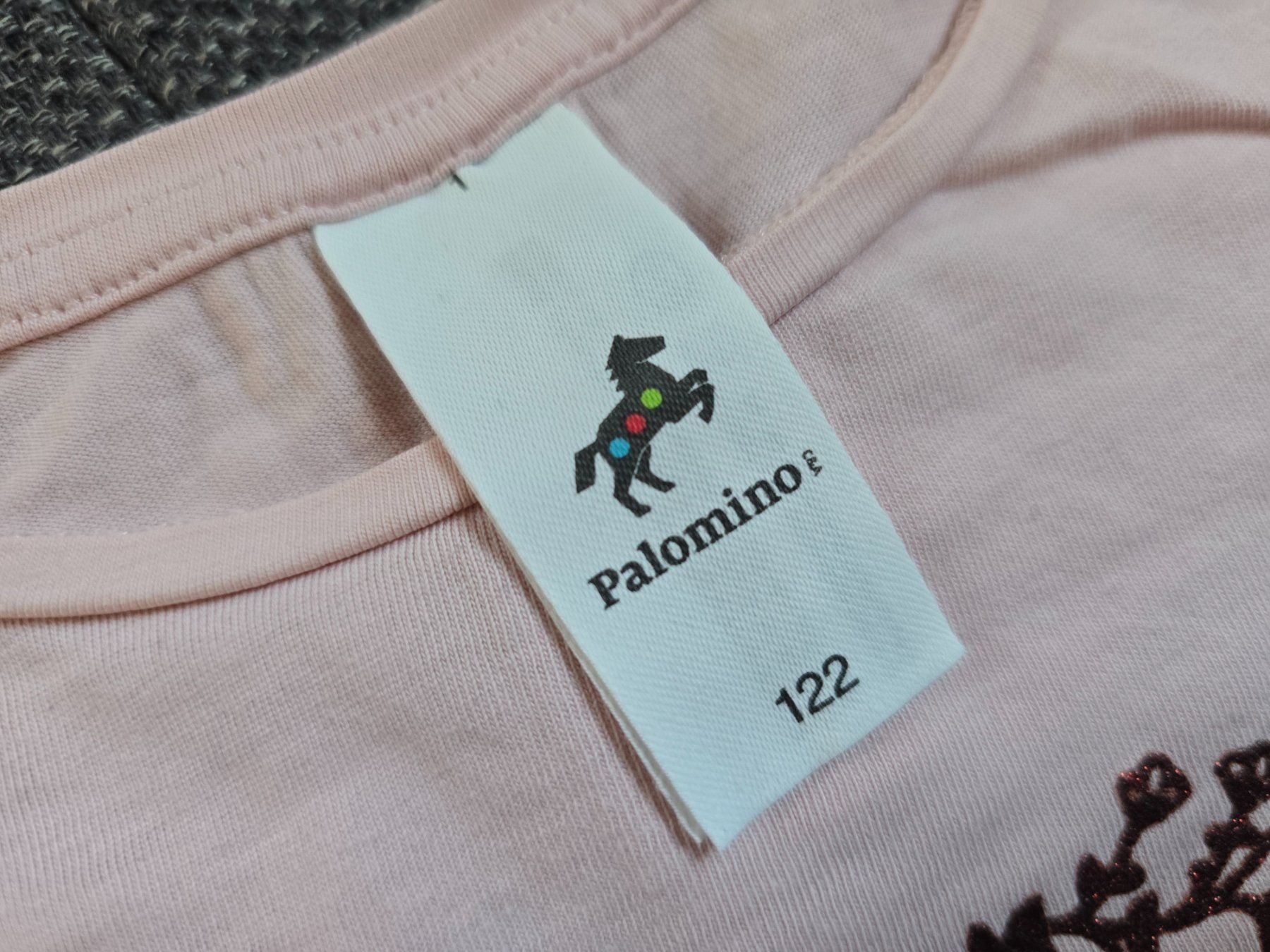 Pulls et sweat-shirts: Langarmshirt Gr. 122 – D'occasion à Büttikon AG par Amineah 1