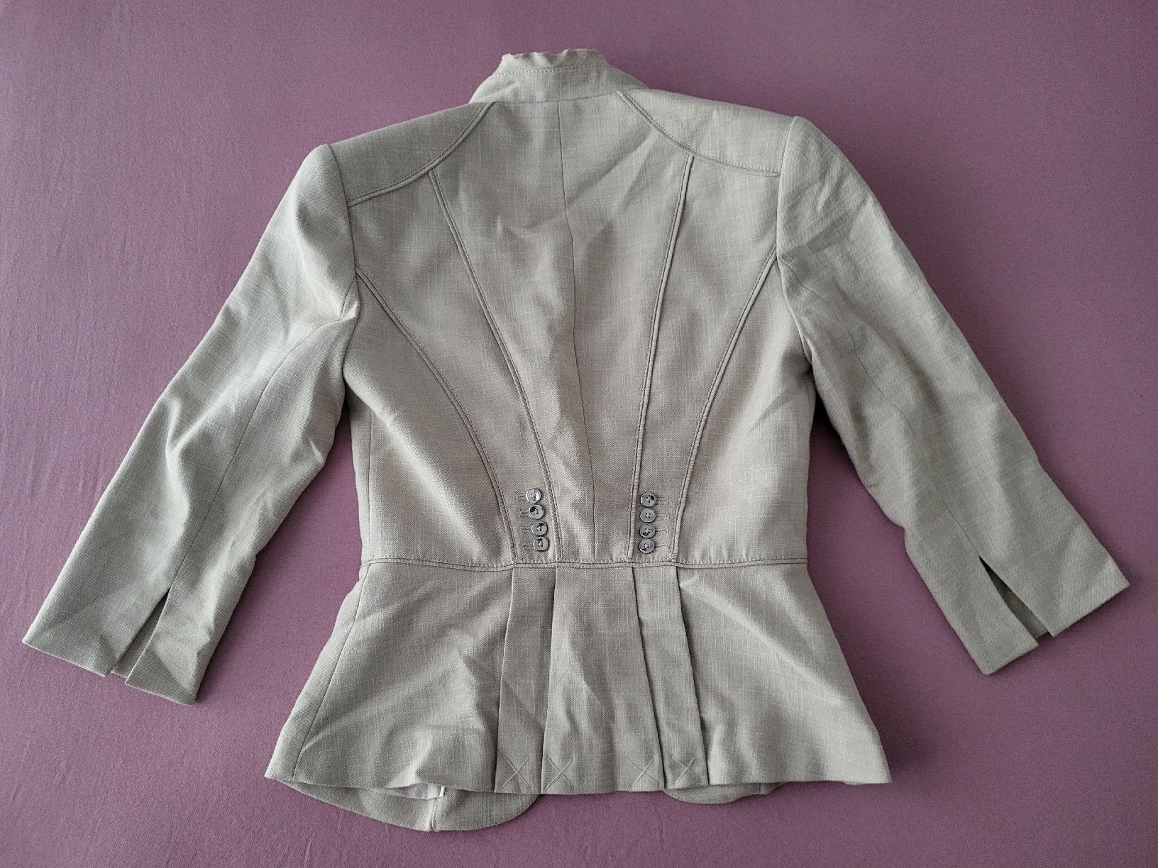 Costumi: WHITE BLACK Damen Kostüm Gr. 34 beige – Usato da Zell LU venduto da claro62 4