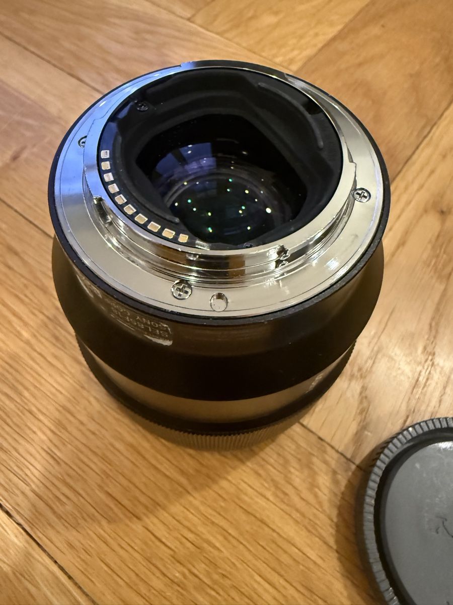Sony Objektive: Sony FE 1.8/85 SEL85F18 Objektiv E-mount,  Portraitobjektiv – Gebraucht aus Basel von ich-verkauf-dir-was 9
