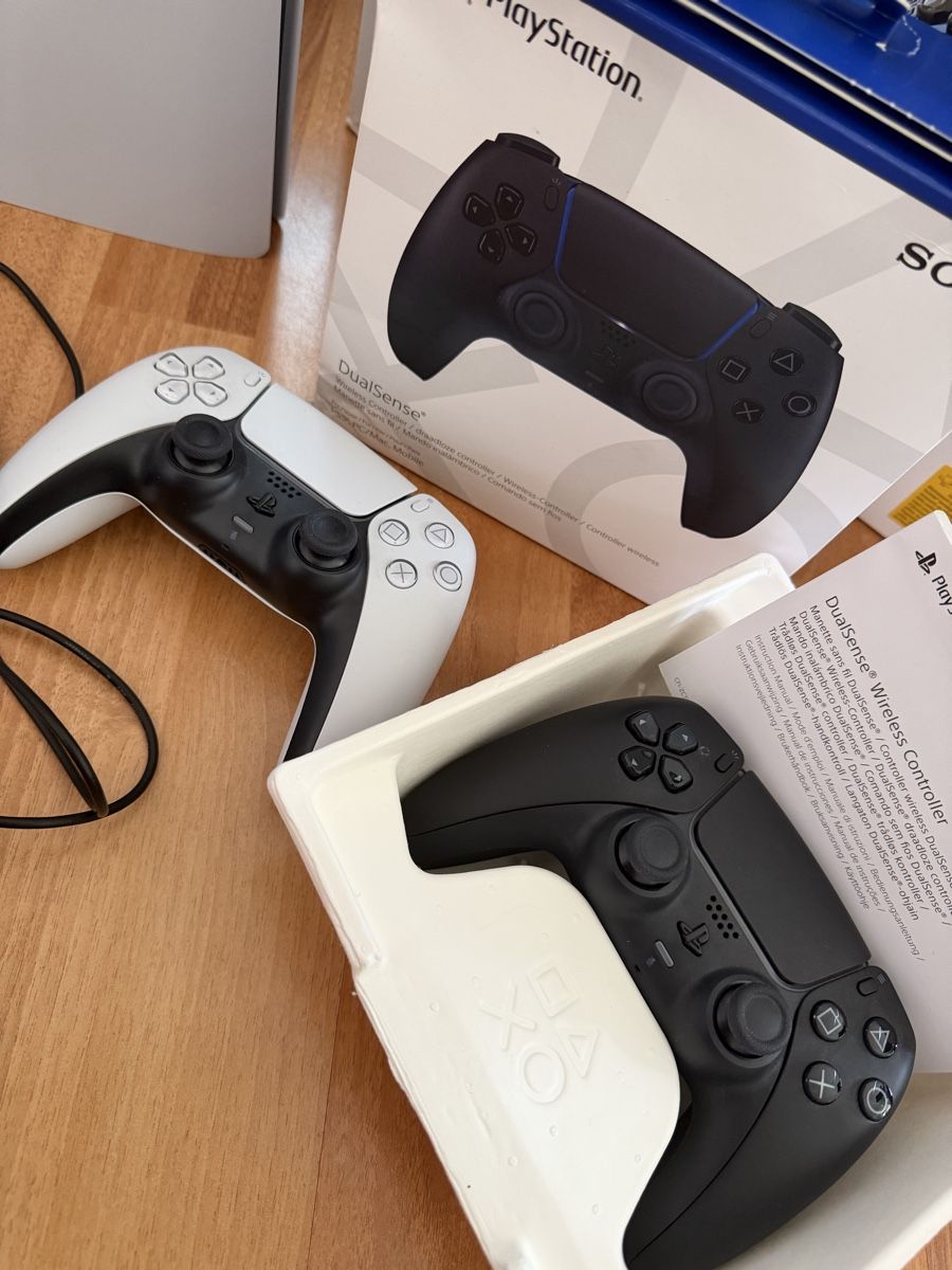 Sony Konsolen: Ps5 Sony – Neu (gemäss Beschreibung) aus Arbon von lea_h6r7 2