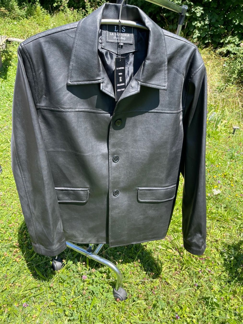 Giacche: VESTE EN CUIR NEUVE – Nuovo (secondo la descrizione) da La Croix (Lutry) venduto da Sporades