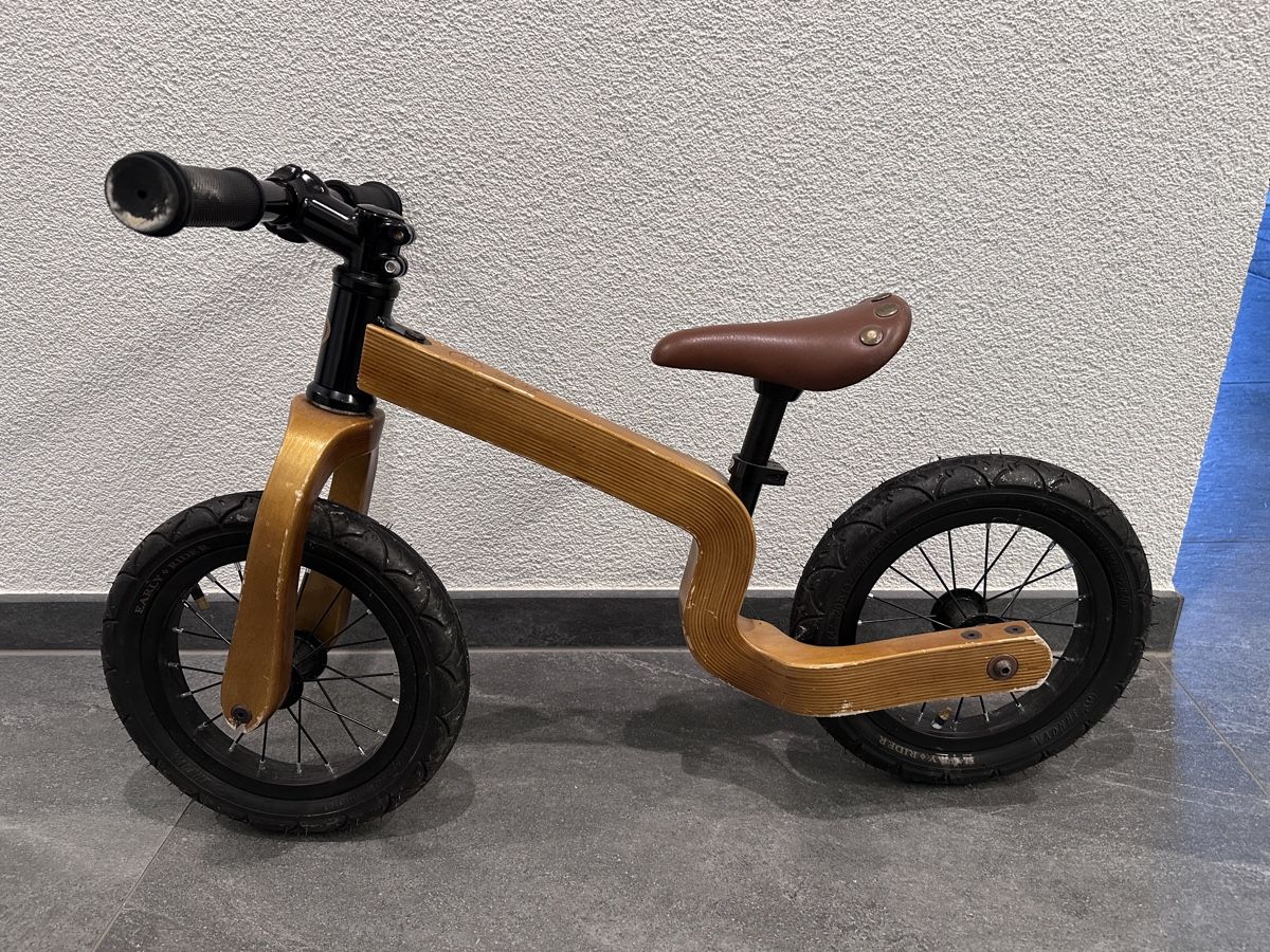Early Rider Fahrzeuge für Kinder: Laufrad Early Rider Holz – Gebraucht aus Magden von Suki_