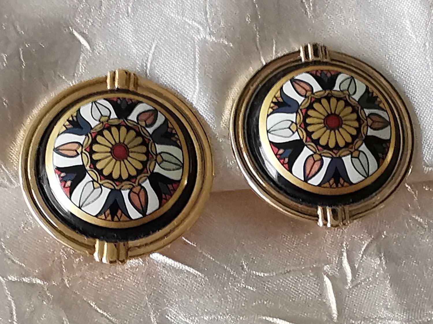 Orecchini pendenti & Orecchini a lobo: Ohrschmuck - Clip « Michaela Frey» - Collection – Nuovo e nell'imballaggio originale da Dierikon venduto da Vittorio57