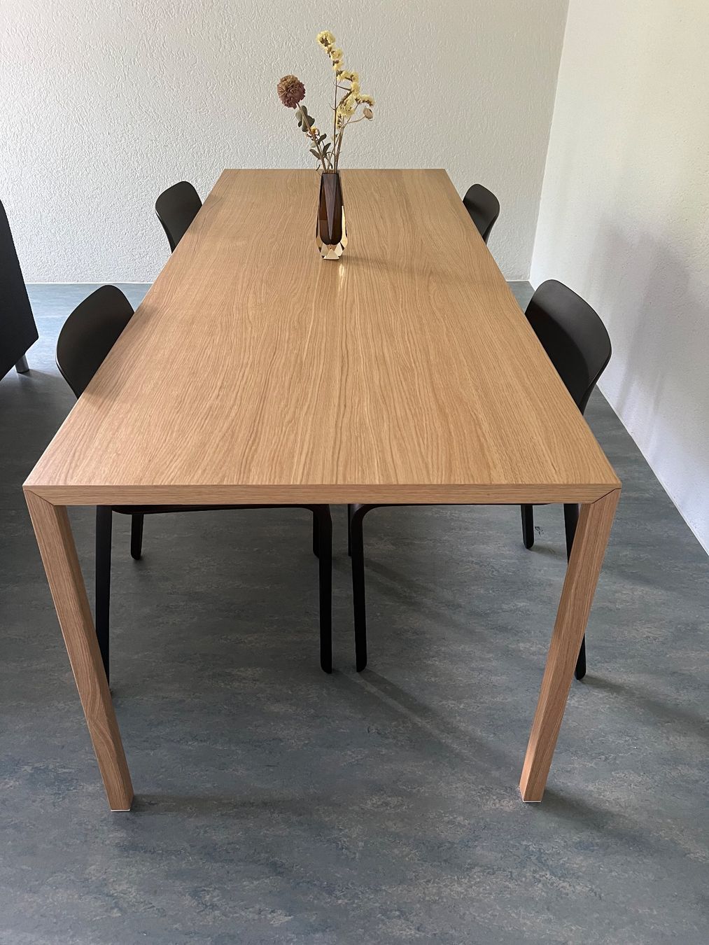 Jan Kurtz Tische: Jan KURTZ Cloud Tisch – Gebraucht aus Bern von Bla_22