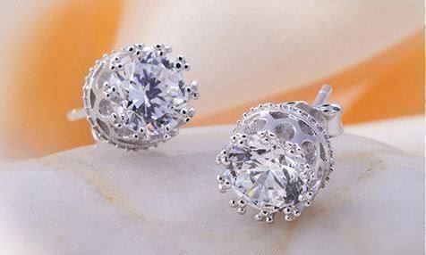 Orecchini pendenti & Orecchini a lobo: Luxury Crystal Zircon Earrings Elegant – Nuovo e nell'imballaggio originale da Genève venduto da AGBERG 5