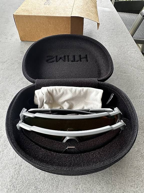 Occhiali & Lenti: Smith Shift Mag Matte Grey 2 lenses – Usato da Allschwil venduto da jrkoenig