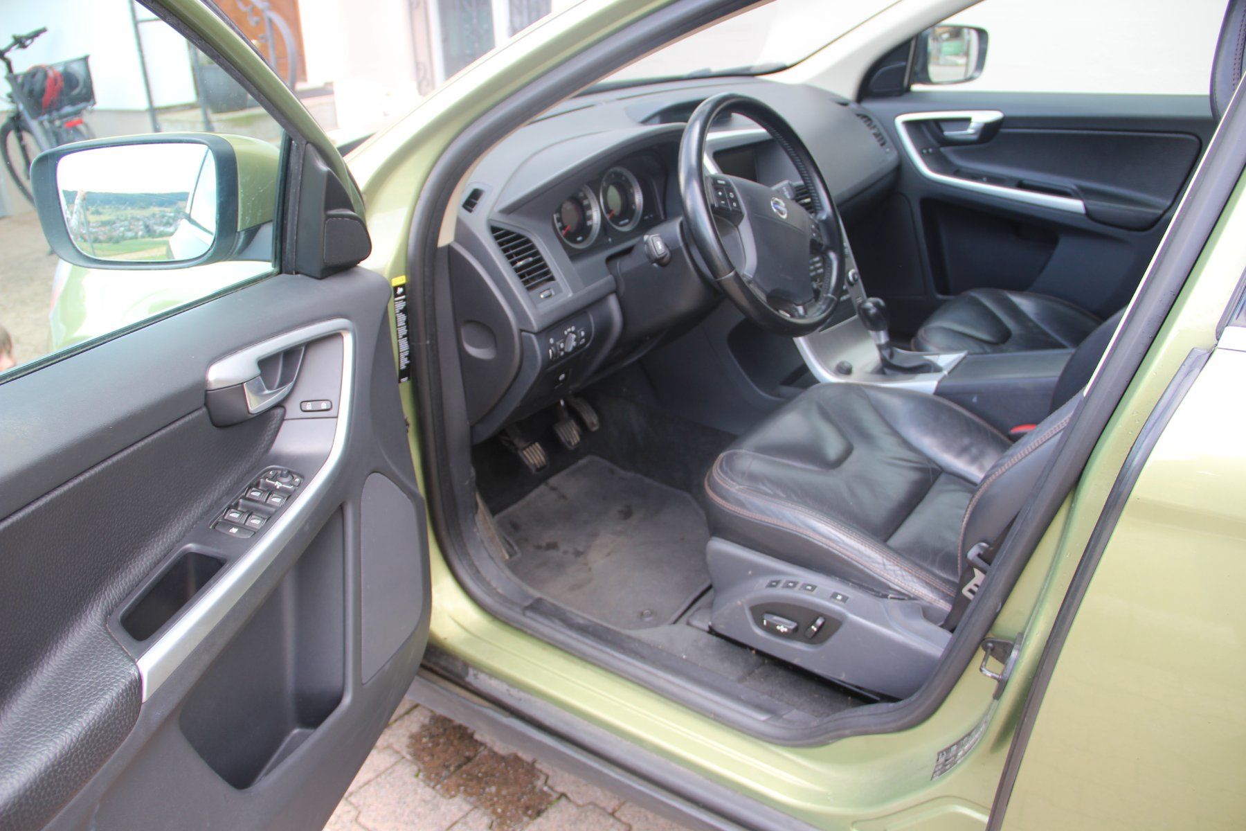 Volvo Autos: Volvo XC60 D5 AWD – Gebraucht aus Schöfflisdorf von Weidhof300 4