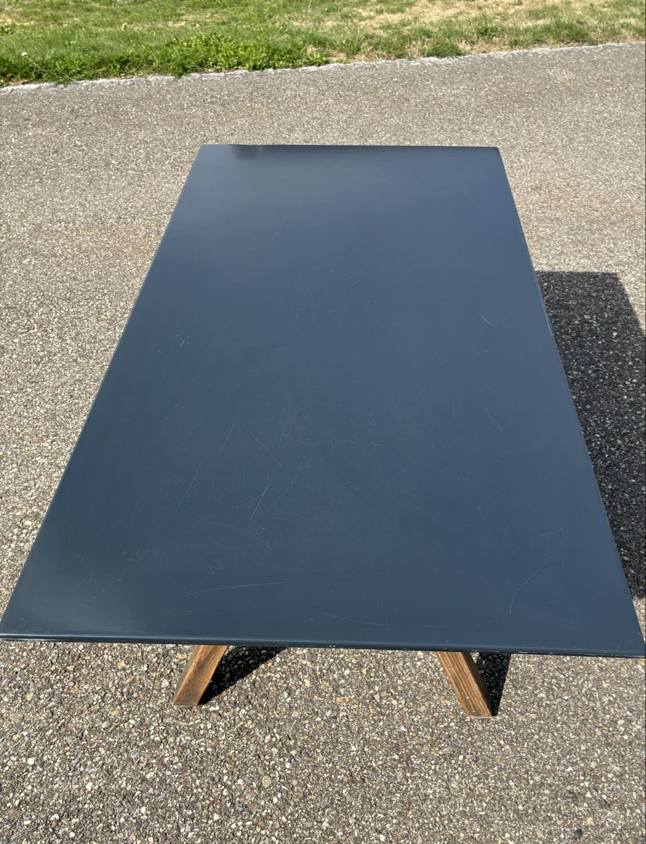 Tavoli: Outdoortisch FASERPLAST  – Usato da Bleienbach venduto da Ensip 3