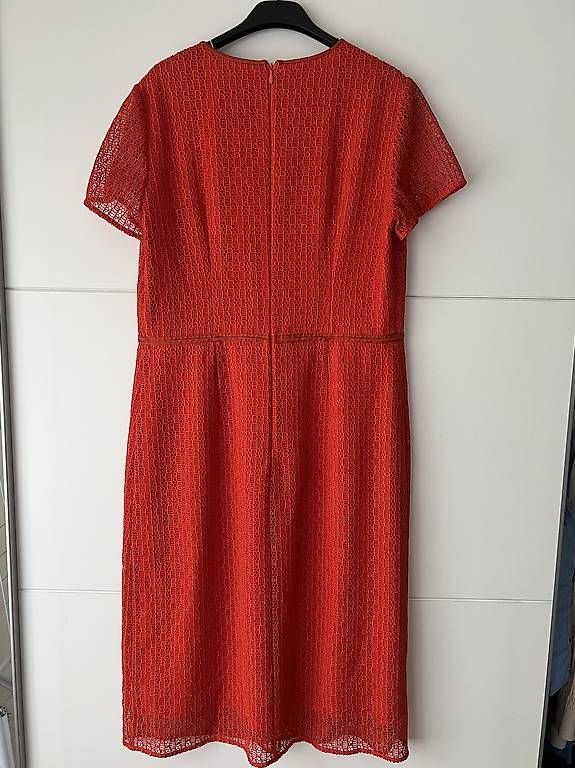 Vestiti: Ungetragen Hugo Boss Kleid – Usato da Basel venduto da Eyla 2
