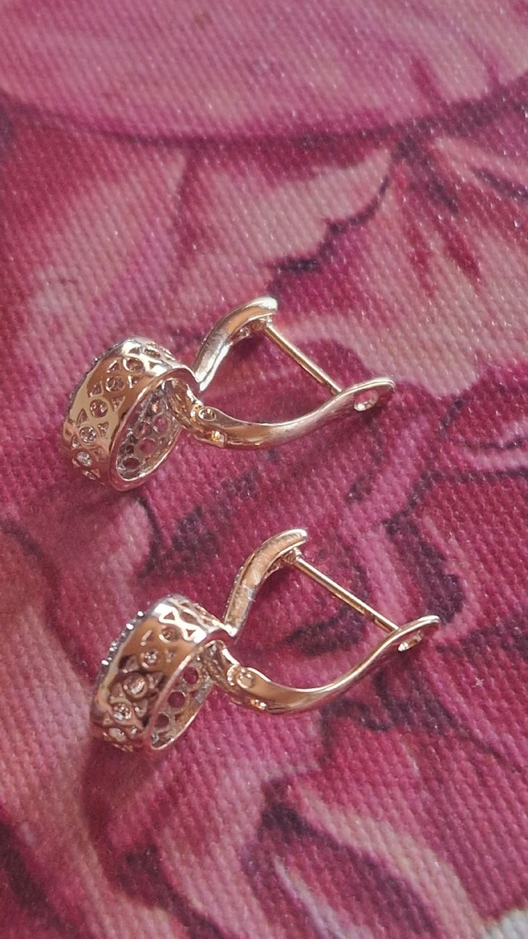 Ohrringe & -stecker: Earring – Neu (gemäss Beschreibung) aus Château-d'Oex von mgj_9559 1