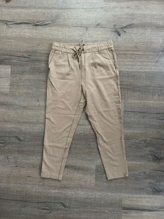 Bequeme Stoffhose, beige, Grösse M, neuwertig!