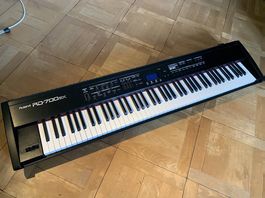 Stage Piano - Roland RD-700sx
