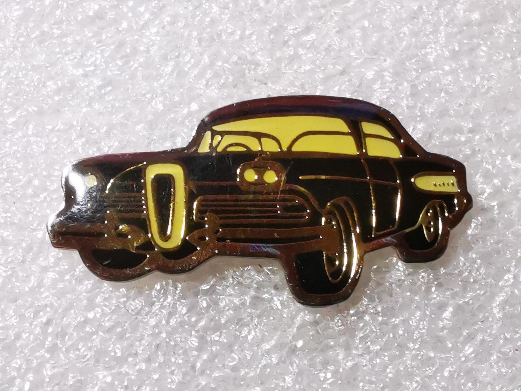 Placchette & Badge: Ansteckpin 126: Auto – Usato da Oppligen venduto da Pin-Fall-Shop