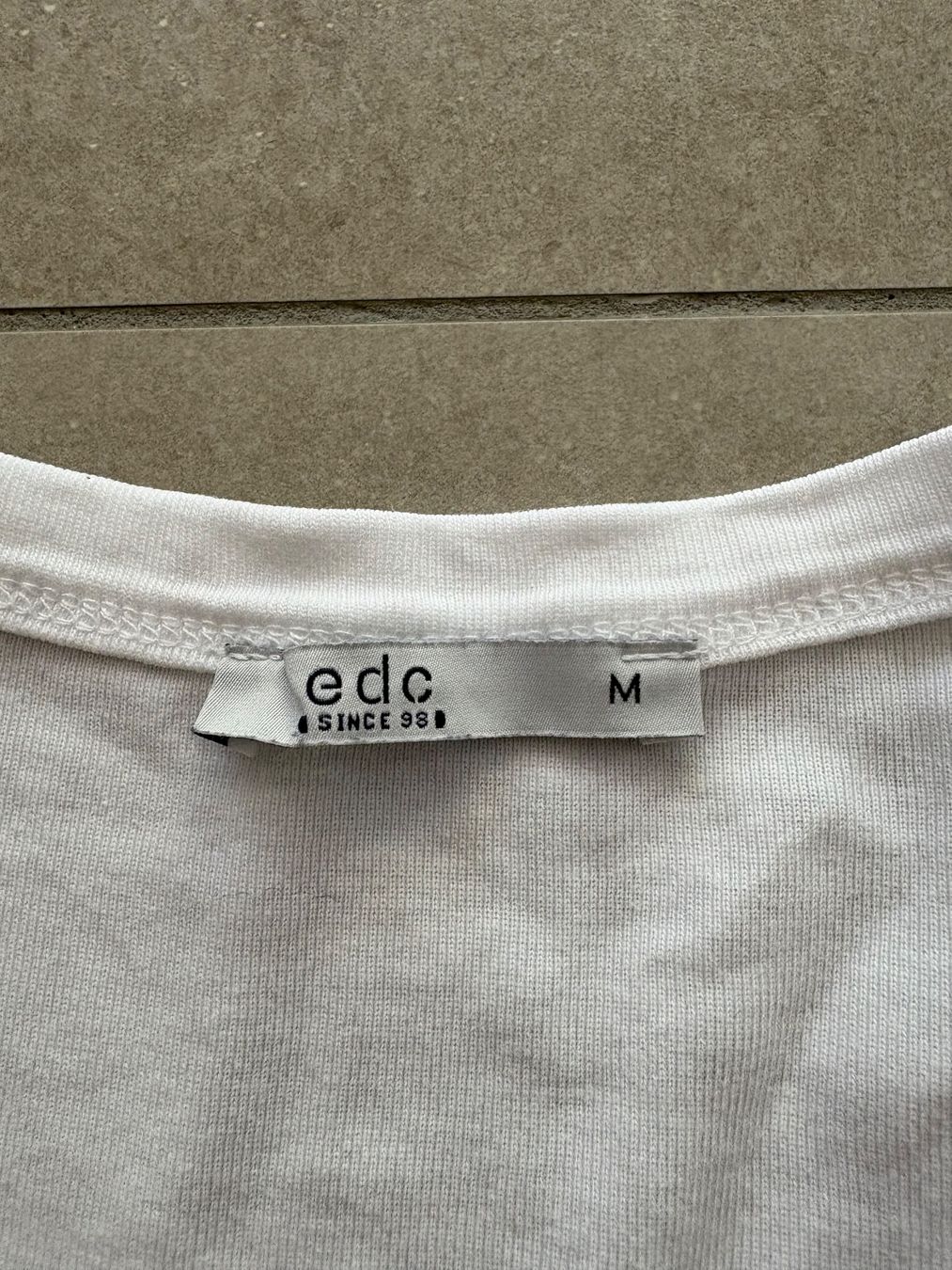 Esprit T-Shirts: edc Esprit Tshirt Gr. M – Gebraucht aus Basel von El_Haraldo 1