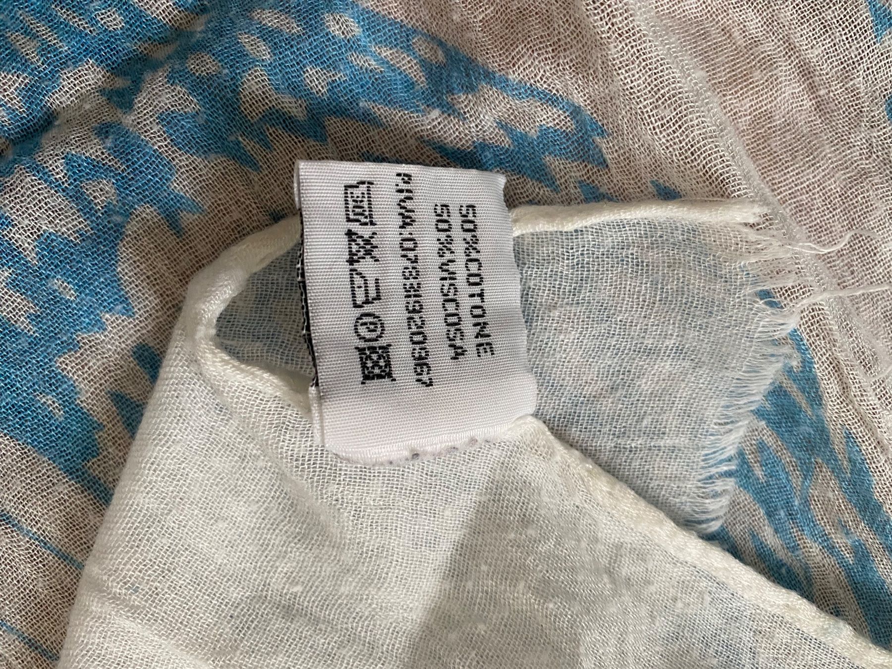 Foulard & Sciarpe: Leichter Sommer-Schal mit Vogelmotiv – Usato da Stadel b. Niederglatt venduto da sandart 3