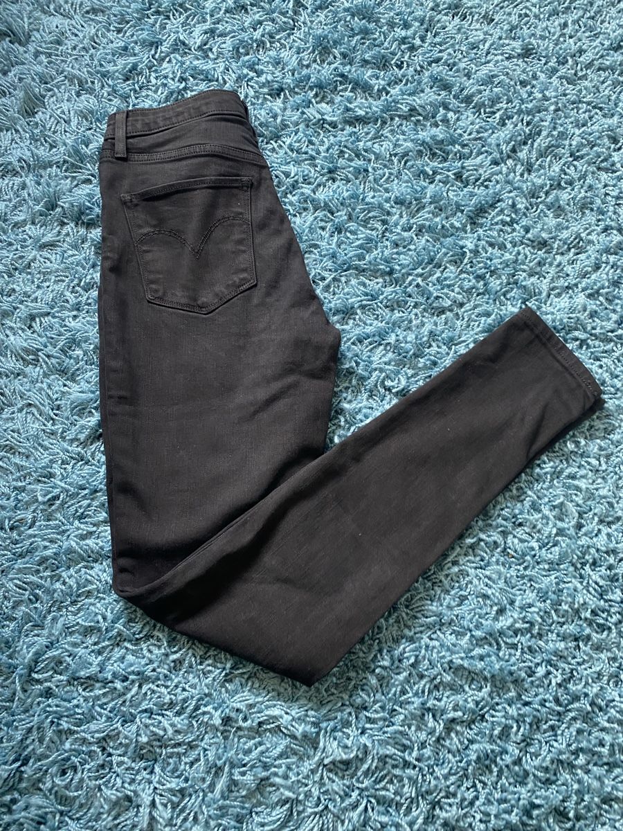 Levi's Jeans: Levi's 711 Skinny Jeans Black – Gebraucht aus Kloten von liu_65tx 1