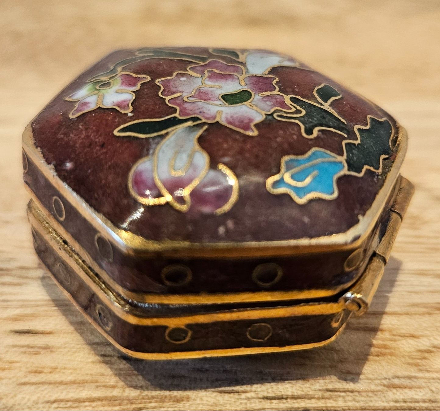 Portagioie: Cloisonne Emaille Schatulle Schmuckdose Pillendose Box Dösli – Usato da Birmensdorf ZH venduto da Wendepunkt... 3