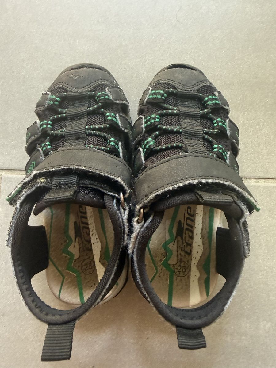 Chaussures garçon: Sandal Shoe Crane Gr 23 – D'occasion à Zürich par audrey_dri
