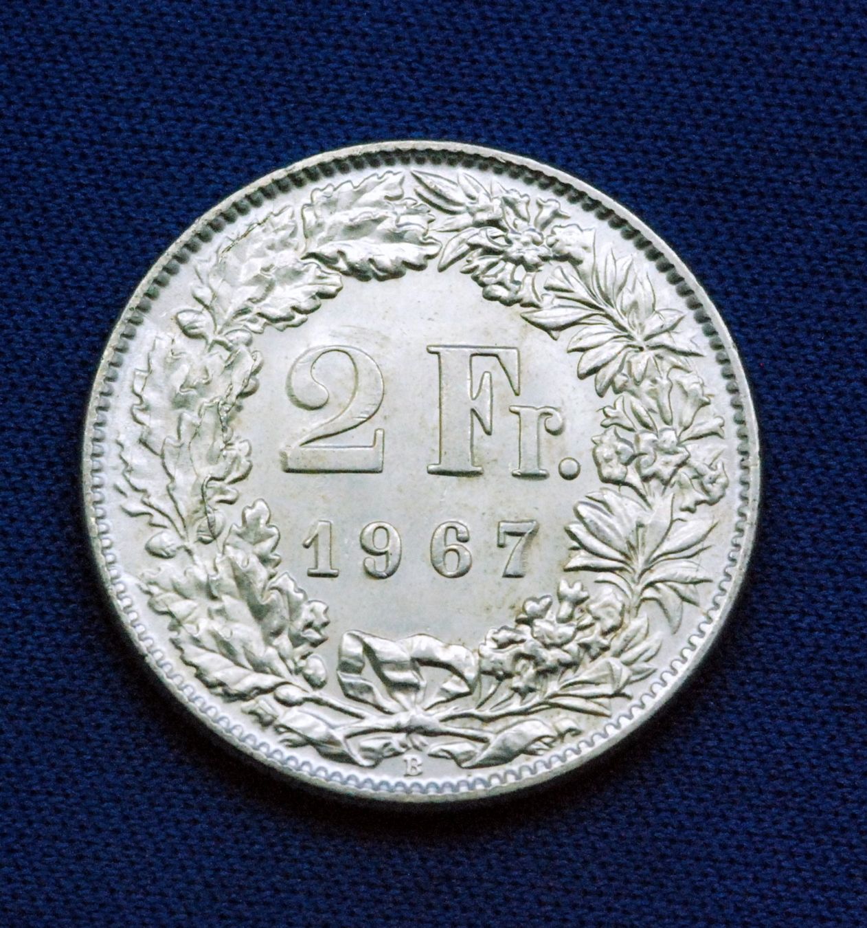 Tutti le monete: Schöner silberner 2.- 1967, mit leichtem Stempelriss – Usato da Mühlethal venduto da sowato 5