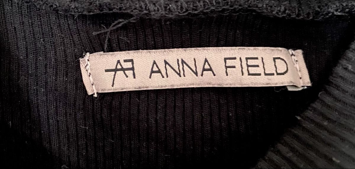 Anna Field Maglioni & Felpe: Anna Field schwarzer Pullover mit Goldknöpfen, Grösse XS – Nuovo (secondo la descrizione) da Rorschach venduto da Vane____ 2