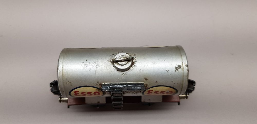 1.)Märklin Kesselwagen "Esso" in Spur 0 (Gebraucht) in Ziefen für CHF ...
