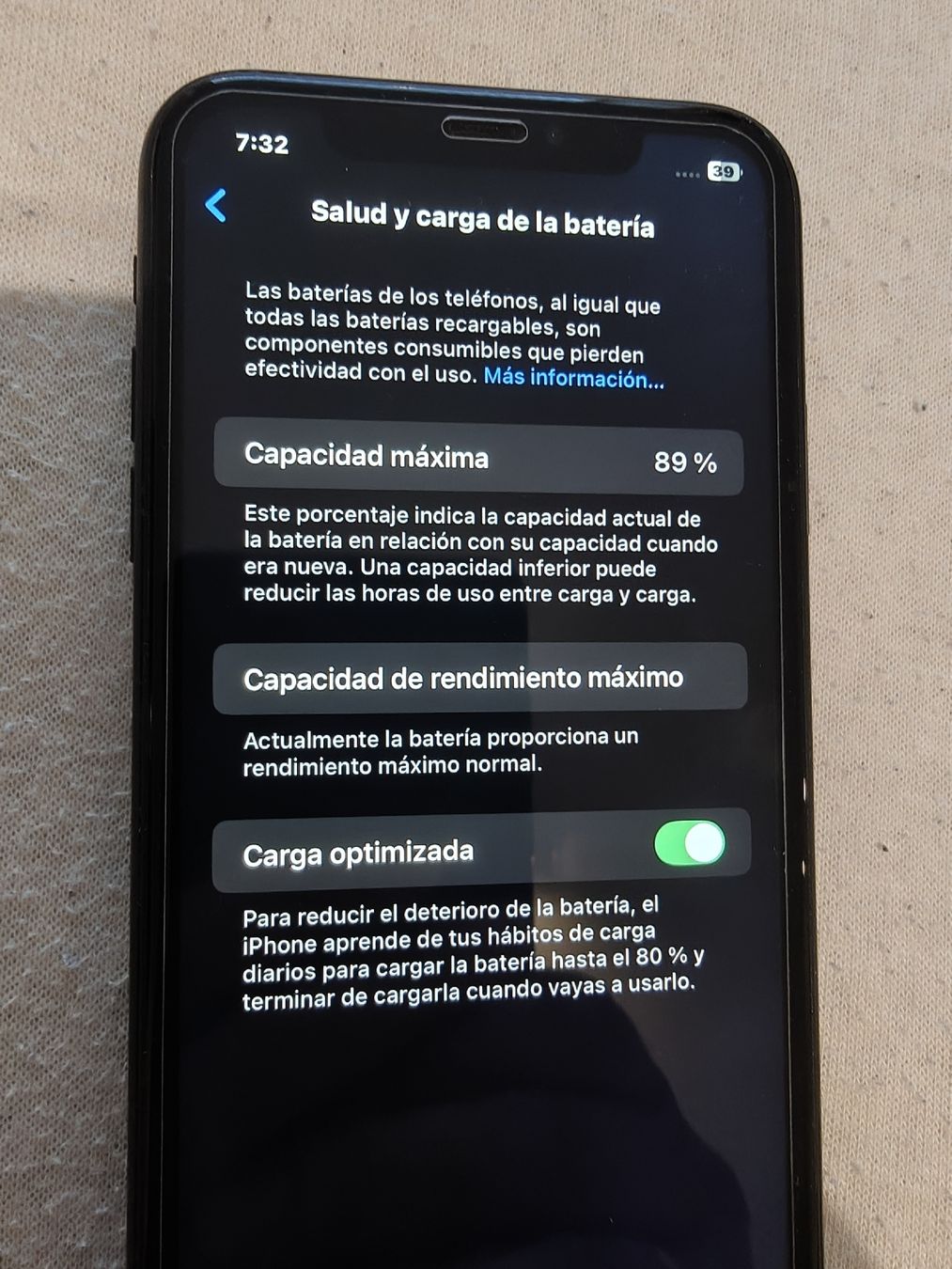 Apple Telefoni cellulari / Smartphones: Iphone XR 64gb – Usato da Delémont venduto da man_gpn6 3