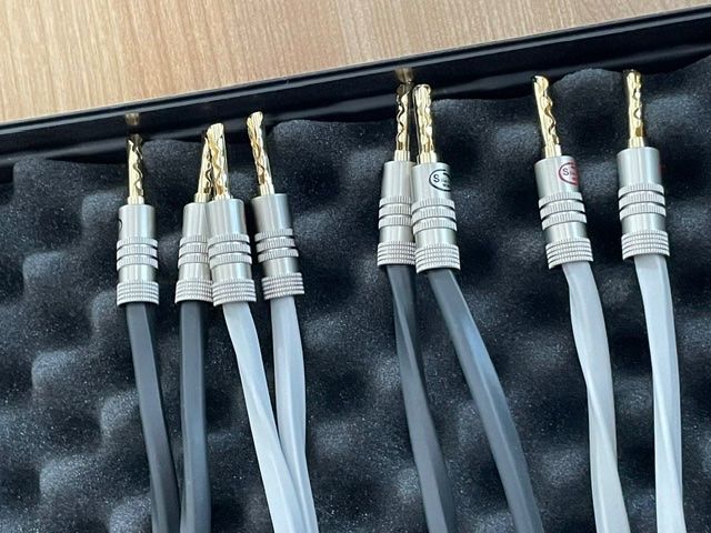 Câbles: HIGH-END SILVER WIRE BIWIRE-ADAPTER - TOP! – Neuf (Voir description) à Fahrwangen par Swirl2 1