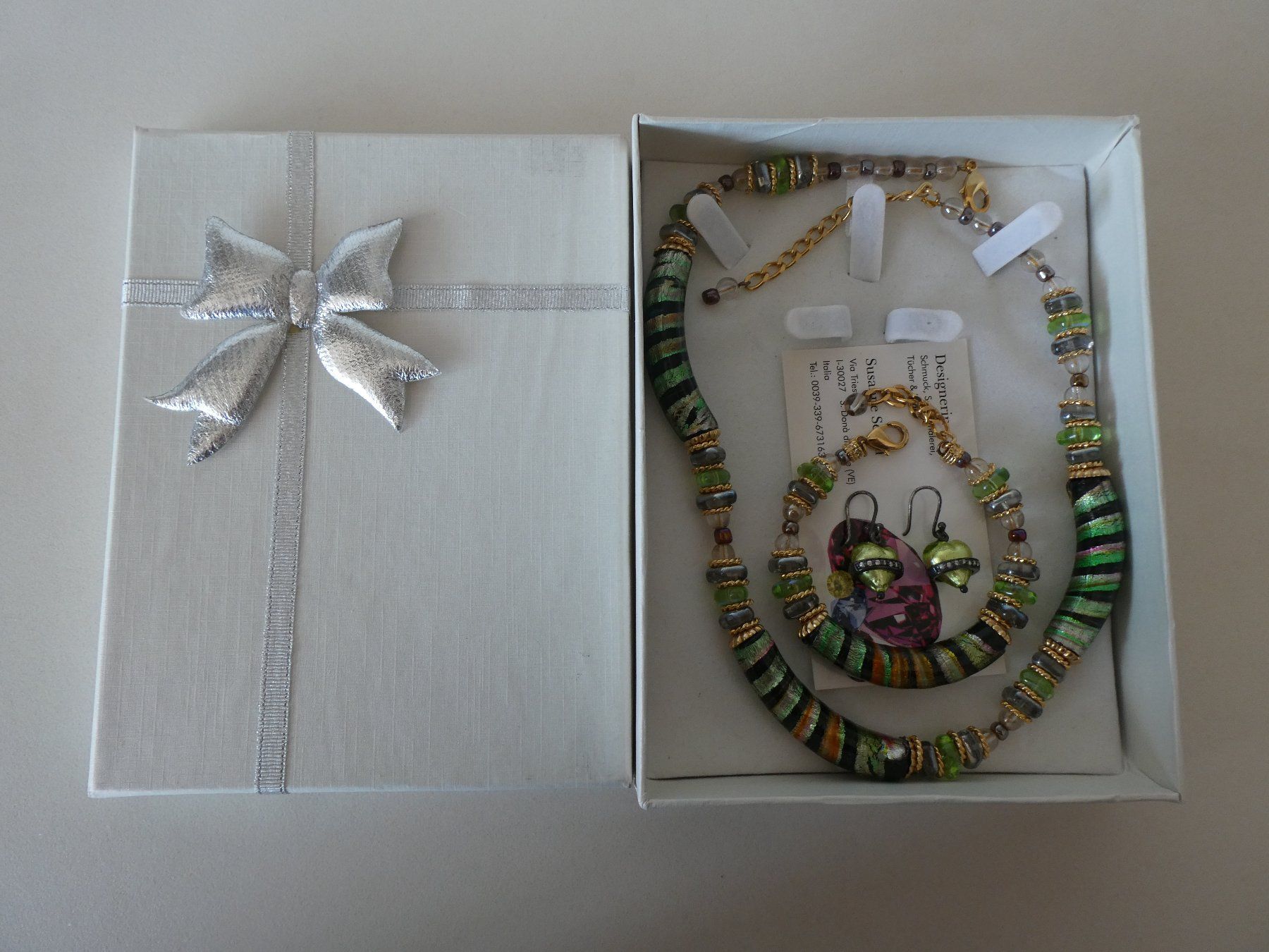 Altri gioielli: Schmuck Set aus Murano Glasperlen – Usato da Basel venduto da Robyn