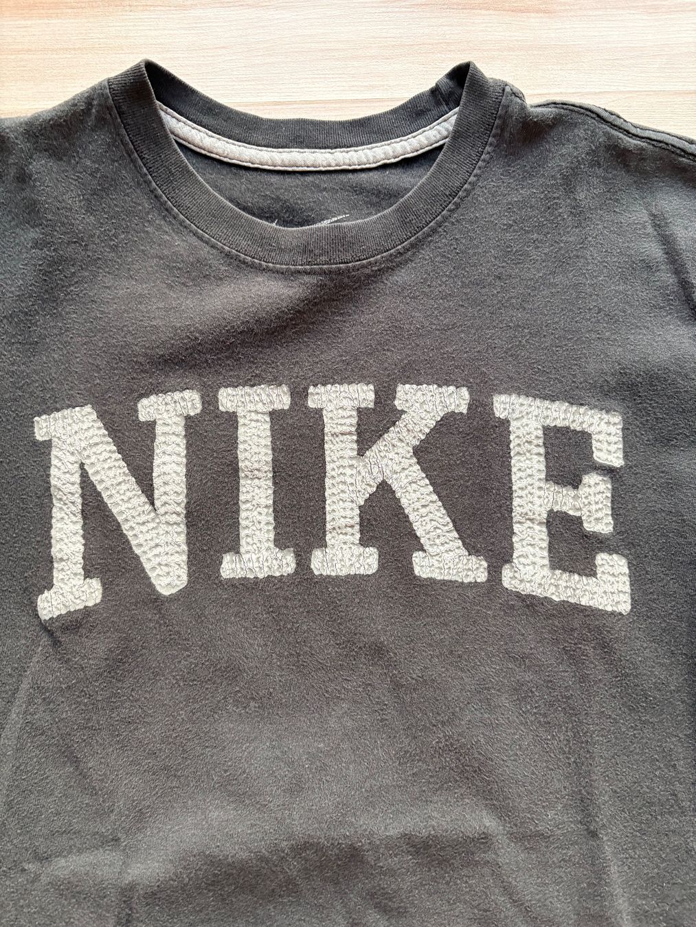 Nike T-shirt: Vintage Nike T-Shirt – Usato da Wigoltingen venduto da _vntg_ 1