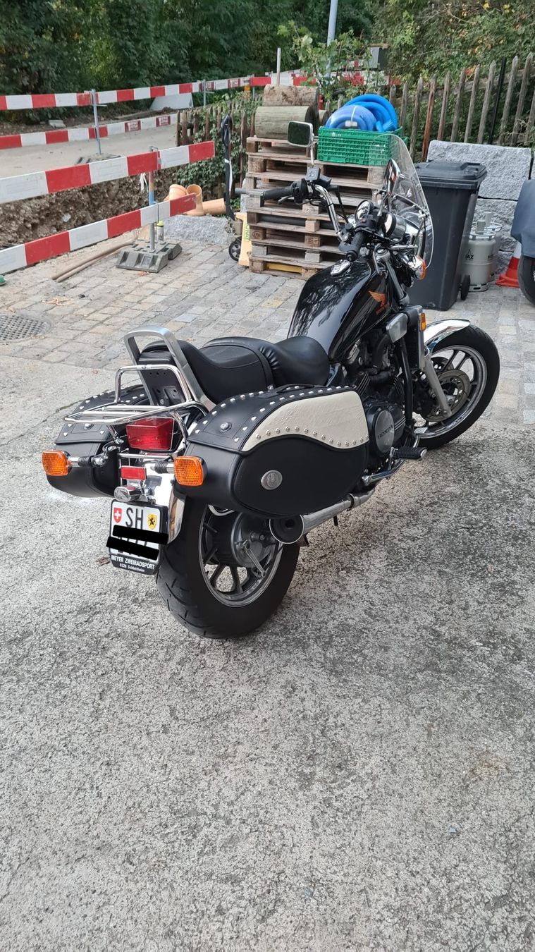 Honda Chopper: Motorrad Honda VF 750 C RC09 Chopper – Usato da Beringen venduto da indiansummer74 6