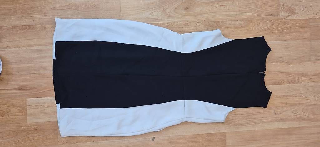 Vestiti: Damen Etui Kleid – Usato da Oberentfelden venduto da manly88