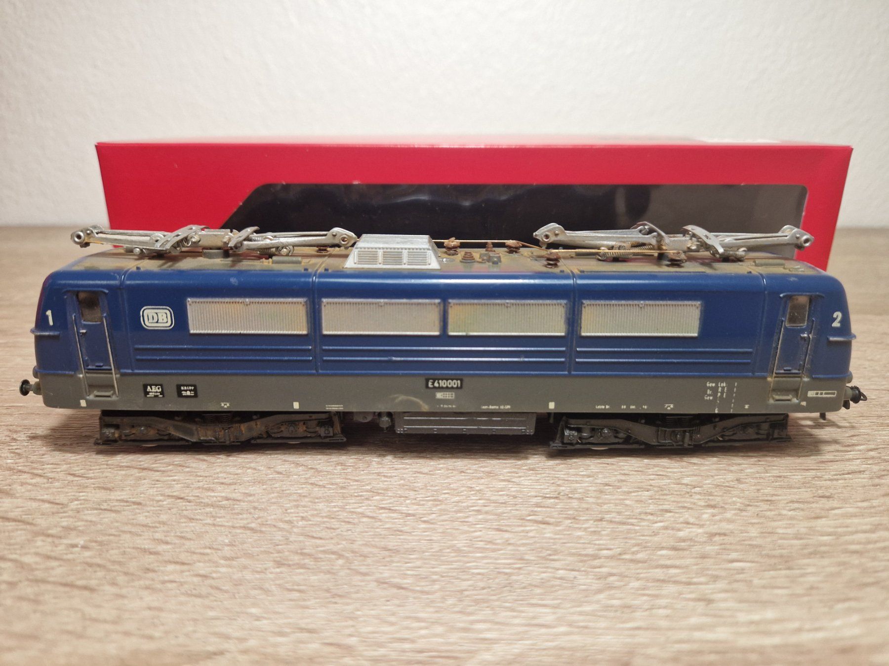 Lima Modellini di ferrovie: Lima E-Lok E410 DB H0 – Usato da St-Aubin-Sauges venduto da tantome 1