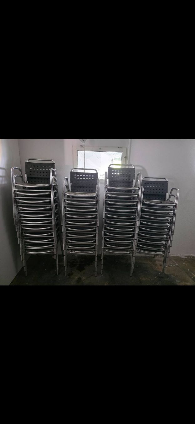 Chaises: Gartenstühle (Gastro) – D'occasion à Zuchwil par stef.g 1