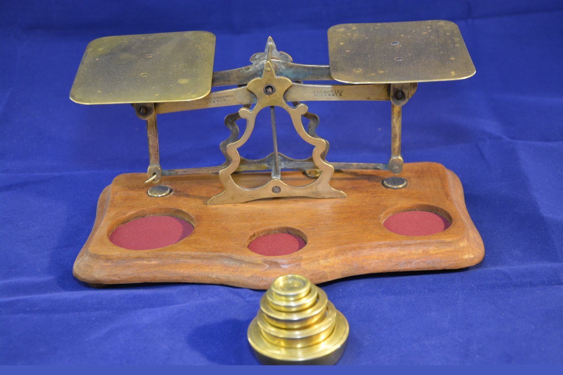 Bilance e pesi: Antike englische Messing Briefwaage Set – Usato da Bassersdorf venduto da antikvintage 3