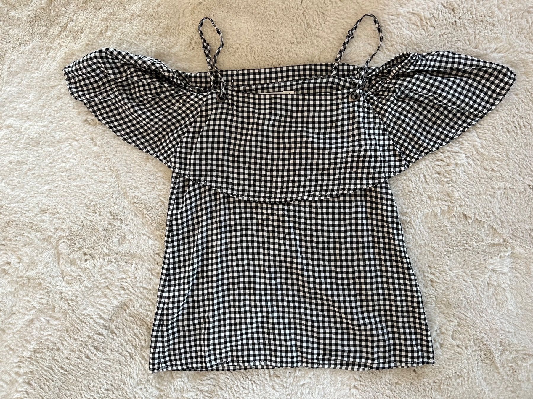 Top: Kariertes schulterfreies Top in Grösse M – Usato da Zürich venduto da Allys-Closet