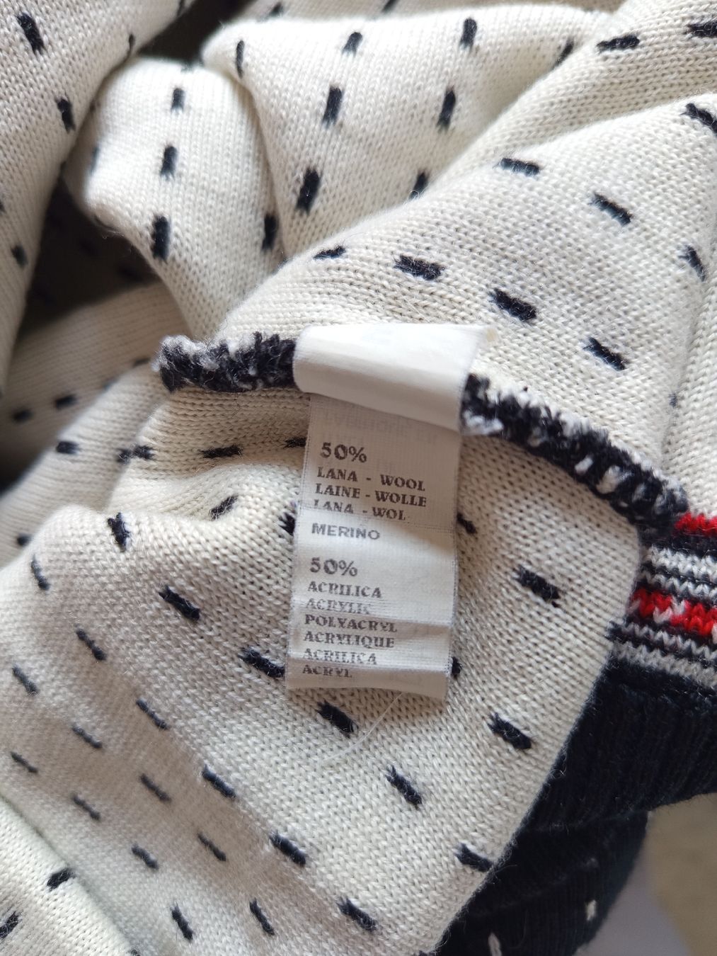 Pullover & Sweatshirts: Newland Ski- Pullover Rehenmuster schwarz mit Reissverschlus – Gebraucht aus Hinwil von Wuschi40 8